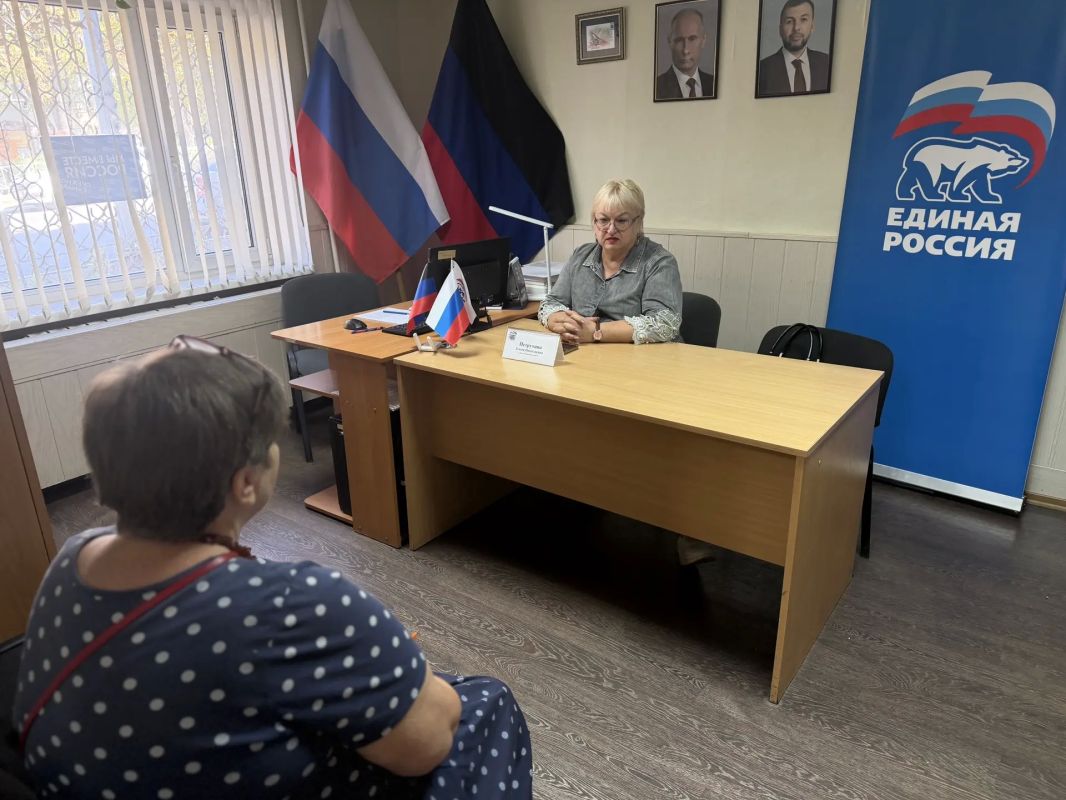 В общественной приёмной прошёл приём Председателя Снежнянского городского совета В общественной приёмной прошёл приём Председателя Снежнянского городского совета