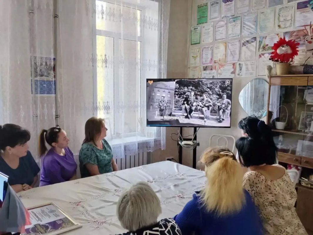 В рамках культурно - просветительного проекта "Земляки" Министерством Культуры Донецкой Народной Республики разработан просветительский видеоконтент ко Дню Освобождения Донбасса о Е.А. Халдее - уроженце Донбасса, известном... В рамках культурно - просветительного проекта "Земляки" Министерством Культуры Донецкой Народной Республики разработан просветительский видеоконтент ко Дню Освобождения Донбасса о Е.А. Халдее - уроженце Донбасса, известном...