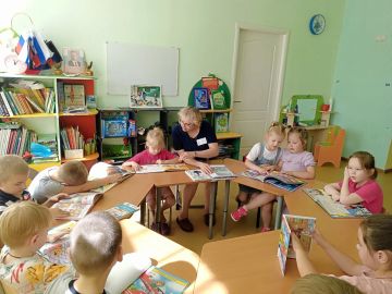 Дошколята детского сада № 4 «Светлячок» активно познают окружающий мир во всем его многообразии