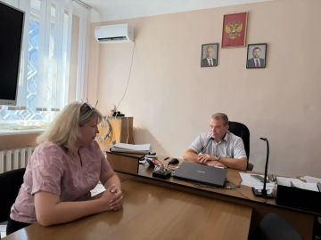ПРИЕМ ГРАЖДАН.. Сегодня, 26 августа, глава муниципального образования городской округ Иловайск Александр Васильевич Кузнецов провел личный прием граждан