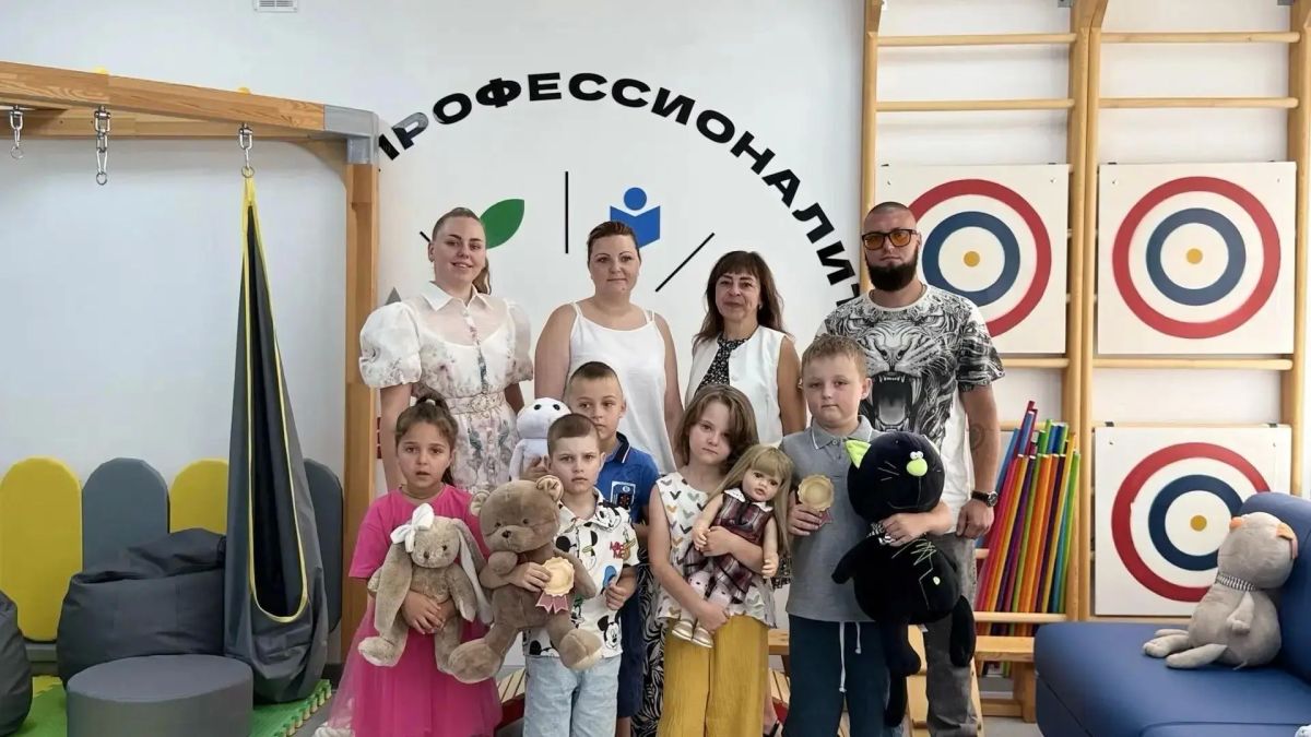 Лаборатория «Планета Детства» Шахтерского педагогического колледжа раскрывает мир профессий для самых маленьких Лаборатория «Планета Детства» Шахтерского педагогического колледжа раскрывает мир профессий для самых маленьких