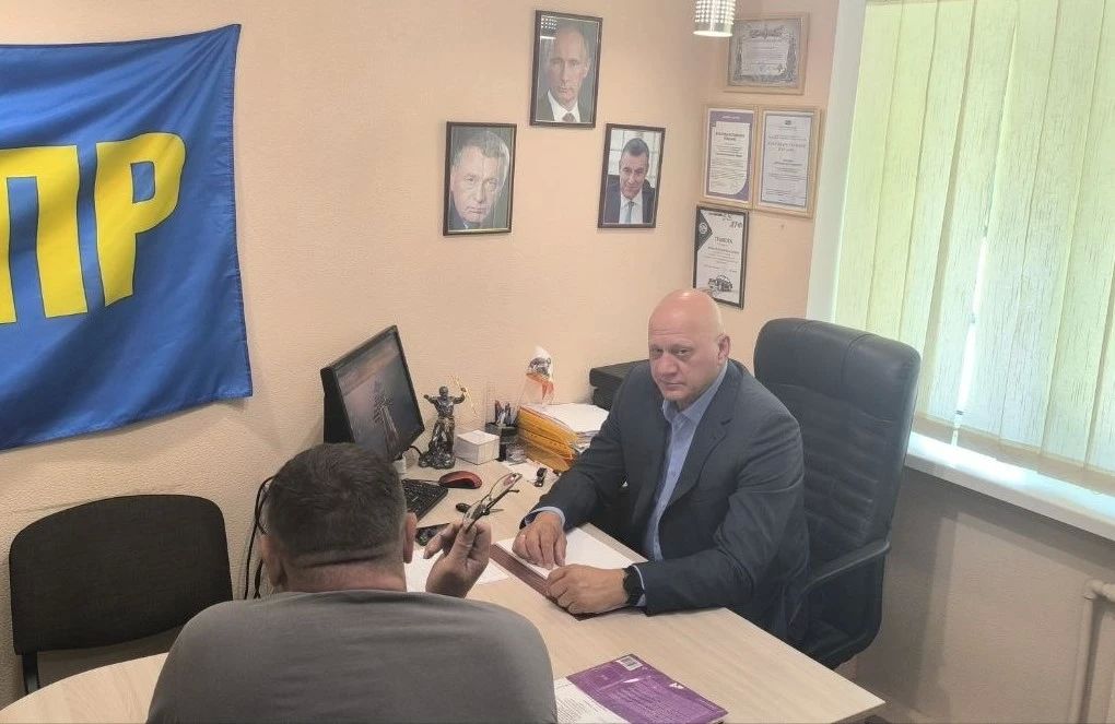 На связи с жителями. Александр Сереженко провёл приём граждан в Горловке