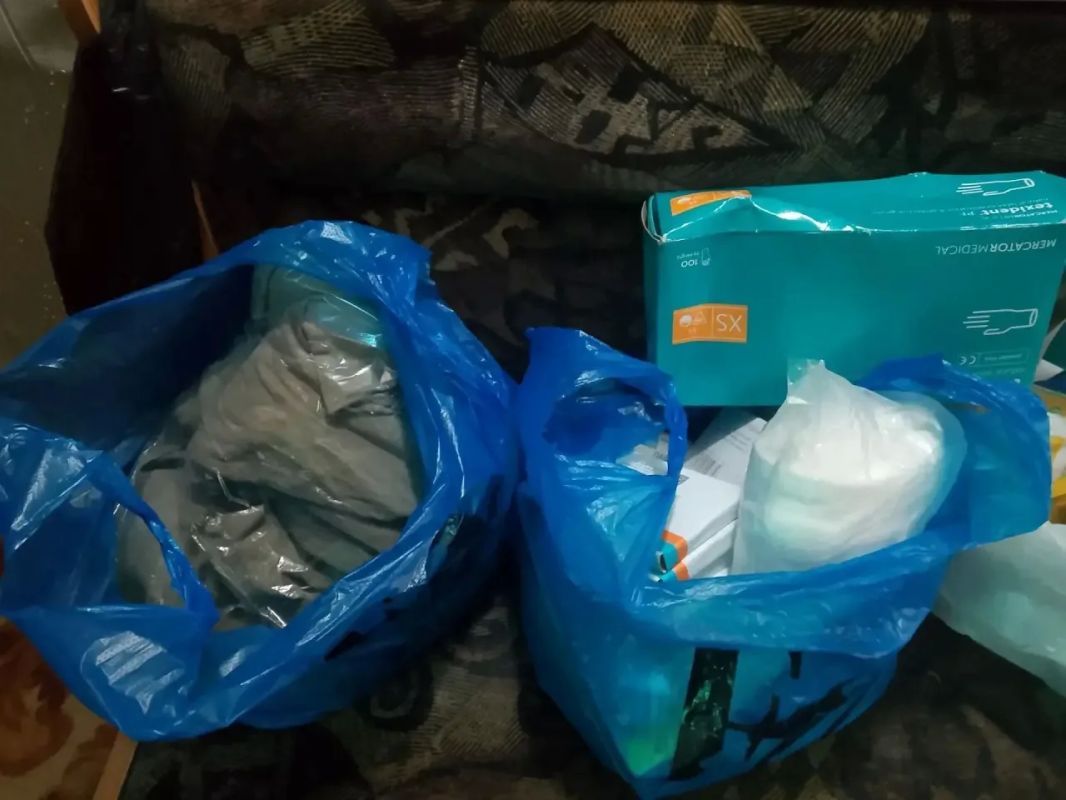 Докучаевское отделение Комитета семей воинов Отечества Донецкой Народной Республики под руководством Натальи Халаджи передало гуманитарную помощь военнослужащим 36-й мотострелковой роты Докучаевское отделение Комитета семей воинов Отечества Донецкой Народной Республики под руководством Натальи Халаджи передало гуманитарную помощь военнослужащим 36-й мотострелковой роты