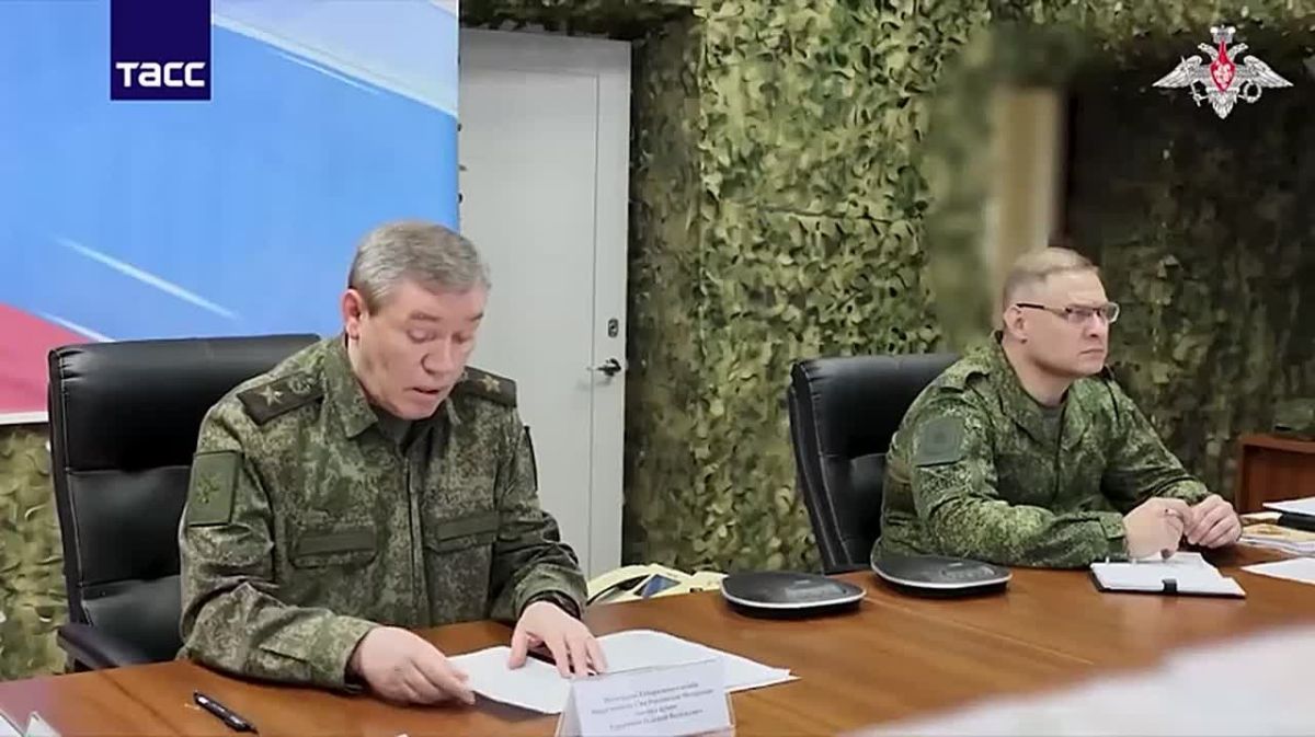 До Славянска осталось четыре километра – Герасимов