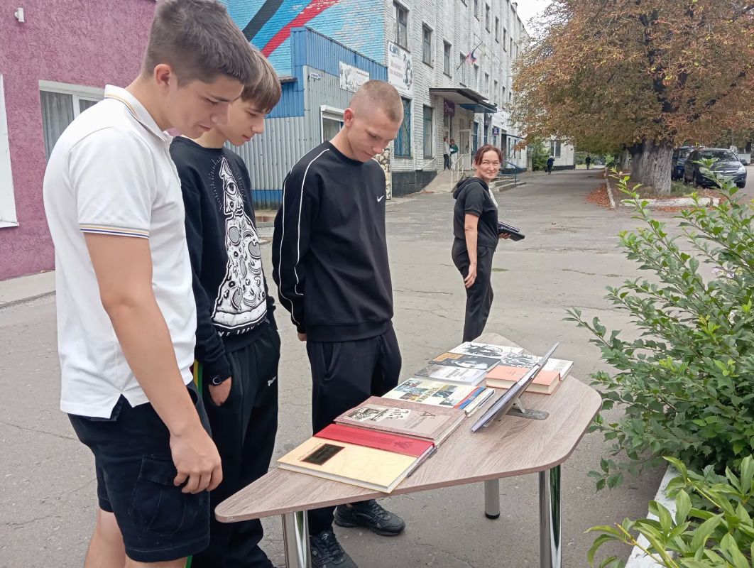 Донецкие шахтеры. 30 августа Донбасс отмечает День шахтера Донецкие шахтеры. 30 августа Донбасс отмечает День шахтера