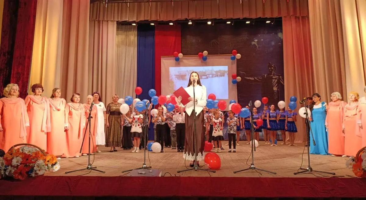 Наталья Бегуненко: В Петровском районе состоялся праздничный концерт, приуроченный ко Дню города и Дню шахтера Наталья Бегуненко: В Петровском районе состоялся праздничный концерт, приуроченный ко Дню города и Дню шахтера
