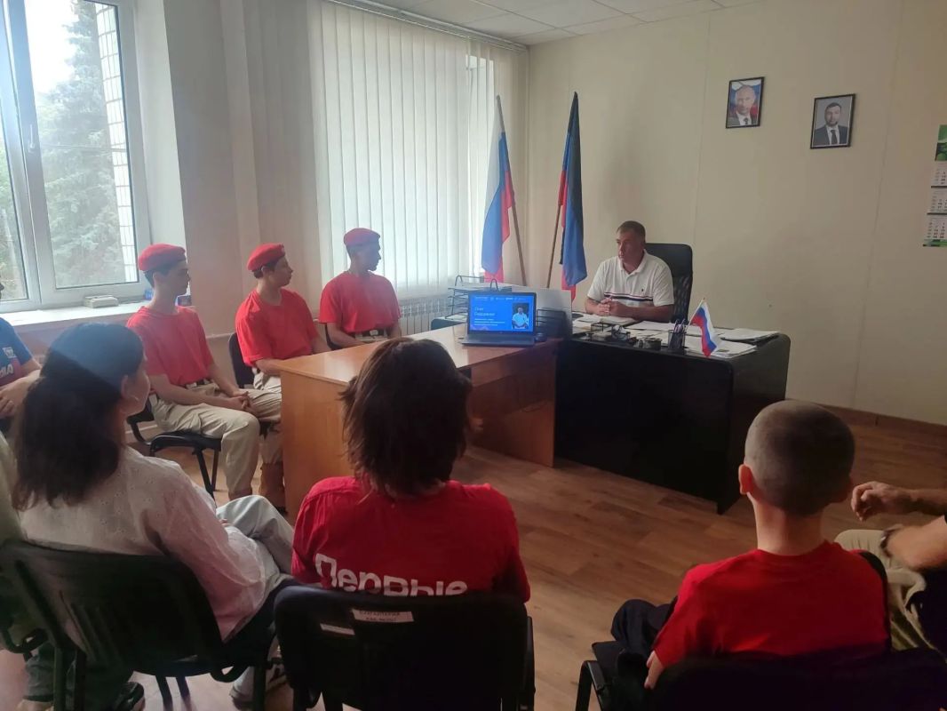 Константин Зинченко: В администрации Волновахского муниципального округа прошел очередной «ГосСтарт Константин Зинченко: В администрации Волновахского муниципального округа прошел очередной «ГосСтарт