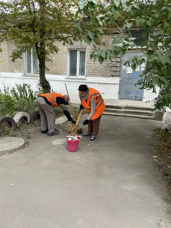 Наталья Бегуненко: В Петровском районе коммунальные предприятия приняли активное участие в акции Чистый четверг Наталья Бегуненко: В Петровском районе коммунальные предприятия приняли активное участие в акции Чистый четверг