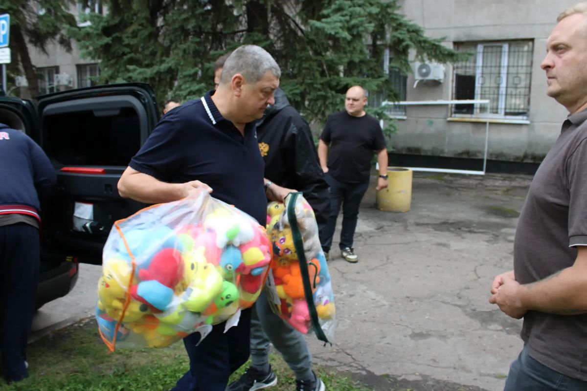 Иван Приходько: Глава городского округа город Елец, города-побратима Горловки, Вячеслав Павлович Жабин, с рабочим визитом посетил наш город Иван Приходько: Глава городского округа город Елец, города-побратима Горловки, Вячеслав Павлович Жабин, с рабочим визитом посетил наш город