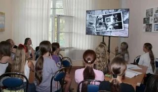 «Фильм. Фильм. Фильм!»: в ДК им. Ленина отметили День российского кино «Фильм. Фильм. Фильм!»: в ДК им. Ленина отметили День российского кино