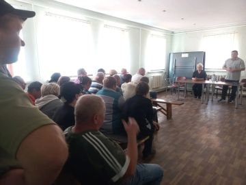 Глава Амвросиевского муниципального округа Игорь Лызов встретился с профсоюзной организацией ООО «Мрия-Агро»