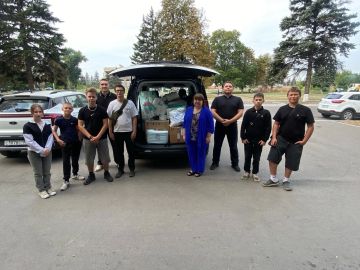 Денис Зубов: В город Иловайск прибыла помощь из Москвы