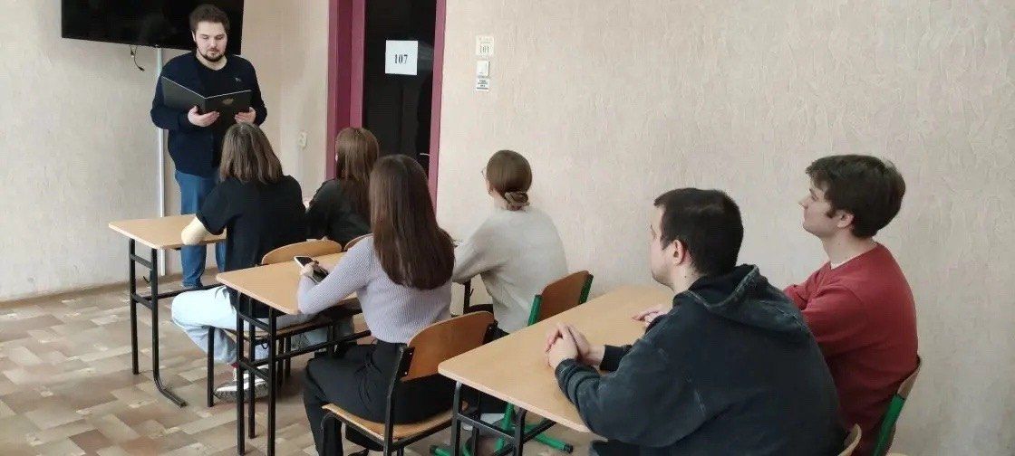 Роман Конев: 27 августа 2026 года депутаты Горловского городского совета от фракции «Единая Россия» — Светлана Кочетова, Сергей Медведев и Дмитрий Корона — провели встречи с трудовыми коллективами Роман Конев: 27 августа 2026 года депутаты Горловского городского совета от фракции «Единая Россия» — Светлана Кочетова, Сергей Медведев и Дмитрий Корона — провели встречи с трудовыми коллективами