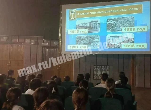 В преддверии Дня города Донецк превратился в настоящую туристическую локацию, где каждый уголок стал станцией уникального маршрута! В преддверии Дня города Донецк превратился в настоящую туристическую локацию, где каждый уголок стал станцией уникального маршрута!