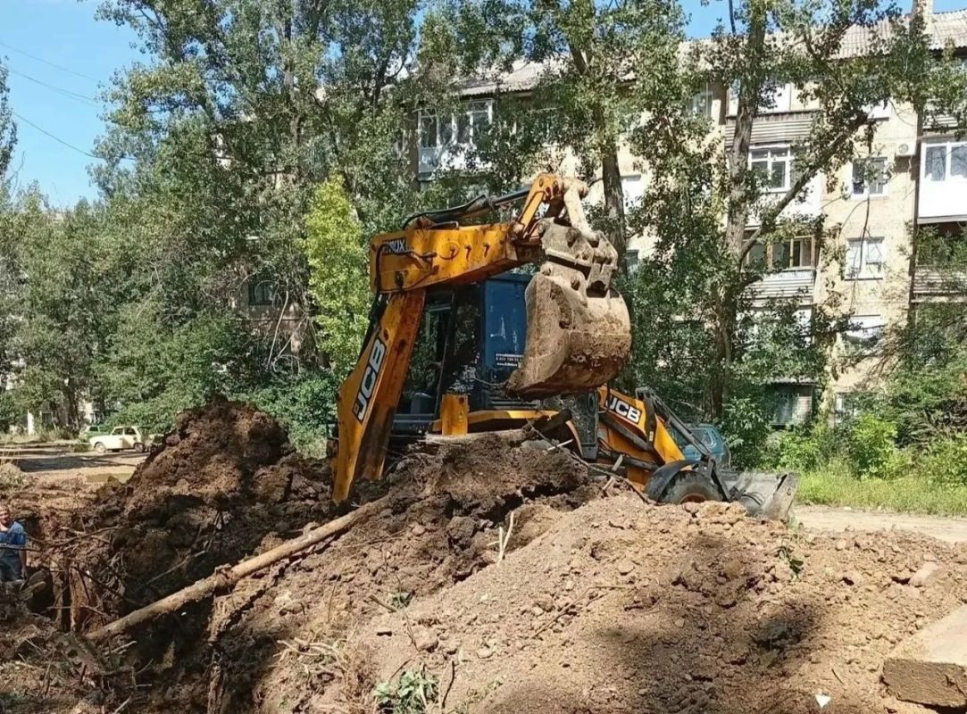 Роман Конев: ФИЛИАЛ «ГОРЛОВСКОЕ ПУВКХ» ГУП ДНР «ВОДА ДОНБАССА» совместно с коллегами из шеф-региона Кузбасс Роман Конев: ФИЛИАЛ «ГОРЛОВСКОЕ ПУВКХ» ГУП ДНР «ВОДА ДОНБАССА» совместно с коллегами из шеф-региона Кузбасс