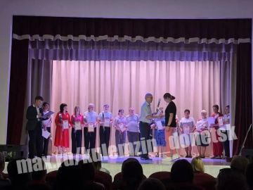 Накануне празднования Дня города и Дня шахтера поздравили действующих шахтеров и ветеранов отрасли