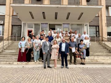 В городском округе Торез состоялось торжественное мероприятие ко Дню города и Дню шахтера