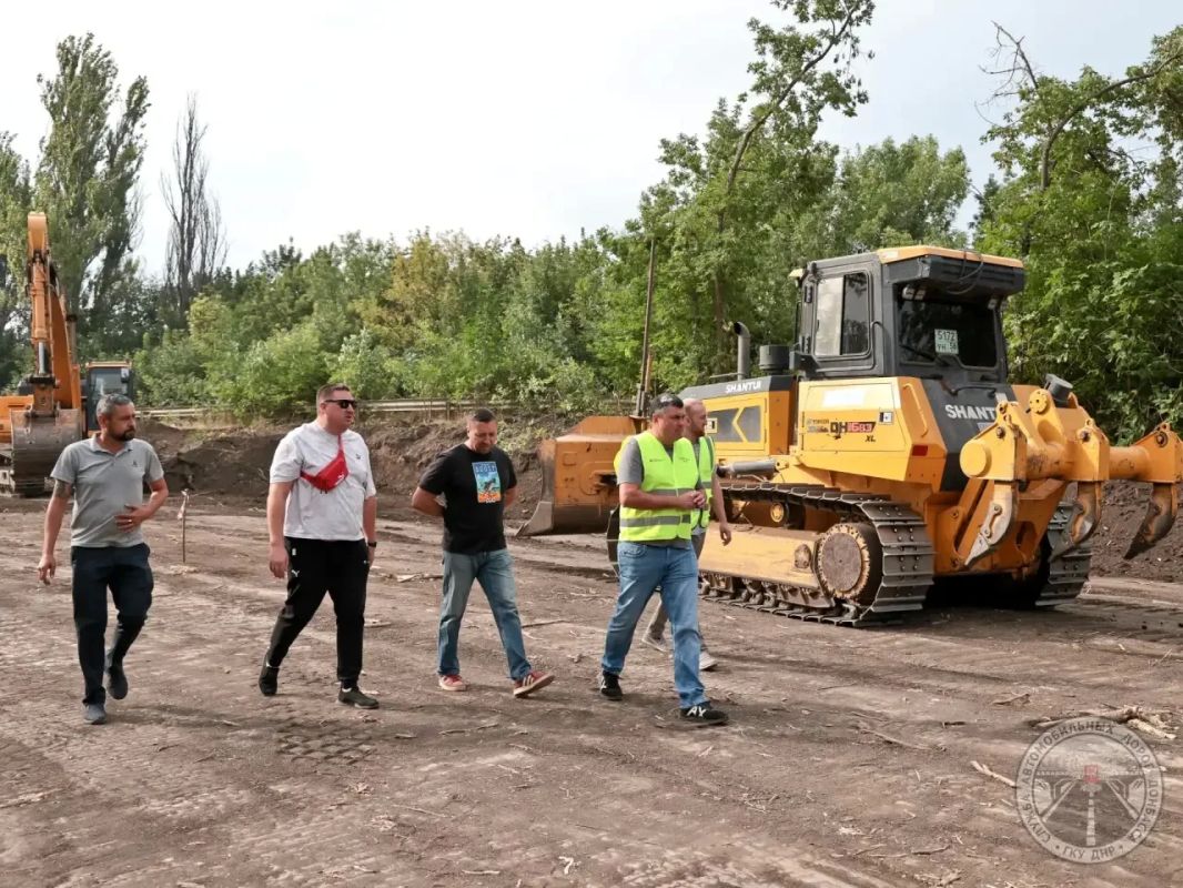 Рабочую неделю завершаем хорошими новостями – с начала дорожного сезона обновили уже более 155 км дорожного полотна Рабочую неделю завершаем хорошими новостями – с начала дорожного сезона обновили уже более 155 км дорожного полотна