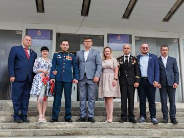 В преддверии Дня города и Дня шахтёра в Торезе наградили выдающихся жителей и работников угольной промышленности