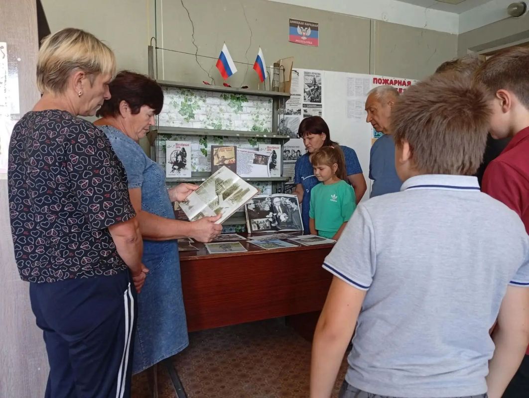 28 августа 2026 года в преддверии Дня Шахтера, в МБУ "Зачатовский СДК", совместно с Зачатовской библиотекой, прошла фотовыставка "Рубежи шахтерской славы" 28 августа 2026 года в преддверии Дня Шахтера, в МБУ "Зачатовский СДК", совместно с Зачатовской библиотекой, прошла фотовыставка "Рубежи шахтерской славы"