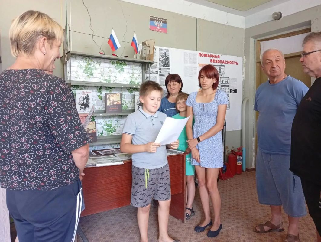 28 августа 2026 года в преддверии Дня Шахтера, в МБУ "Зачатовский СДК", совместно с Зачатовской библиотекой, прошла фотовыставка "Рубежи шахтерской славы" 28 августа 2026 года в преддверии Дня Шахтера, в МБУ "Зачатовский СДК", совместно с Зачатовской библиотекой, прошла фотовыставка "Рубежи шахтерской славы"
