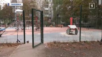 Новые спортивные площадки и точки притяжения: рабочая поездка Ирины Куксенковой по Макеевке