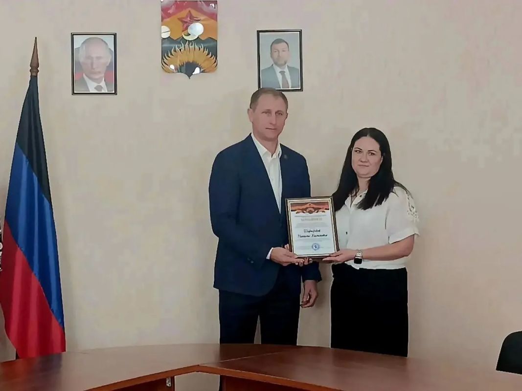 Александр Шатов: В Ждановке прошел торжественный прием по случаю празднования Дня города Александр Шатов: В Ждановке прошел торжественный прием по случаю празднования Дня города