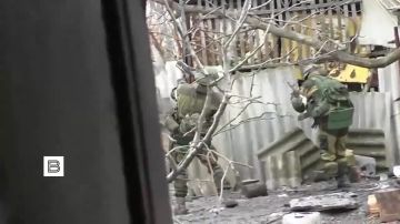 От ручного труда до современных очистных комбайнов – за несколько поколений работа шахтеров Донбасса сильно изменилась