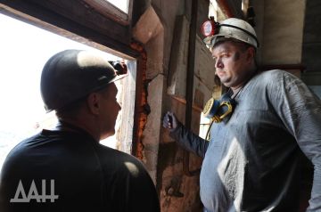 «За столом в кругу семьи»: горняк поведал о традициях празднования Дня шахтера