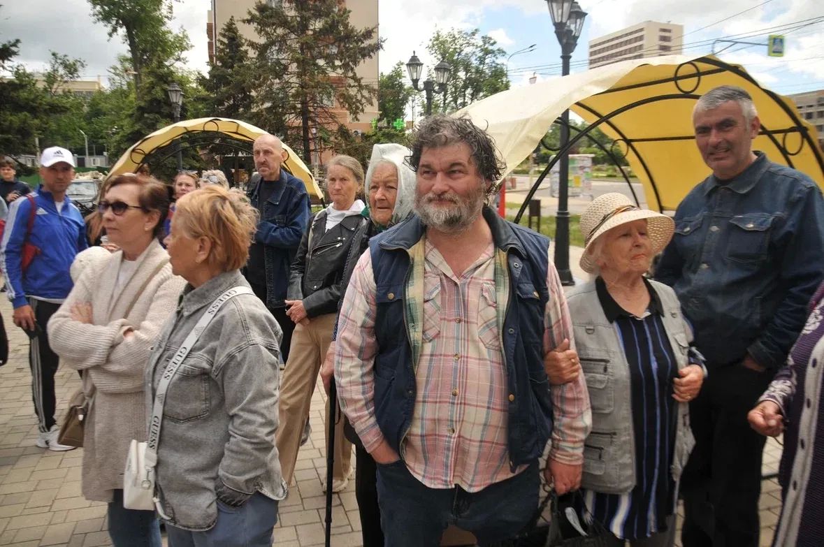 Помощь тем, кто нуждается больше всех Помощь тем, кто нуждается больше всех