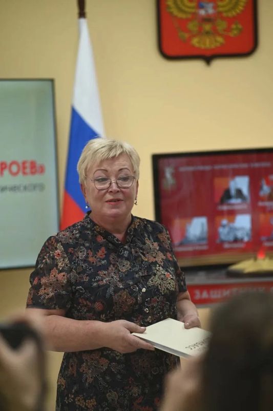 «Библиотека Героев»: новая жизнь книг и памяти в Володарском МО «Библиотека Героев»: новая жизнь книг и памяти в Володарском МО