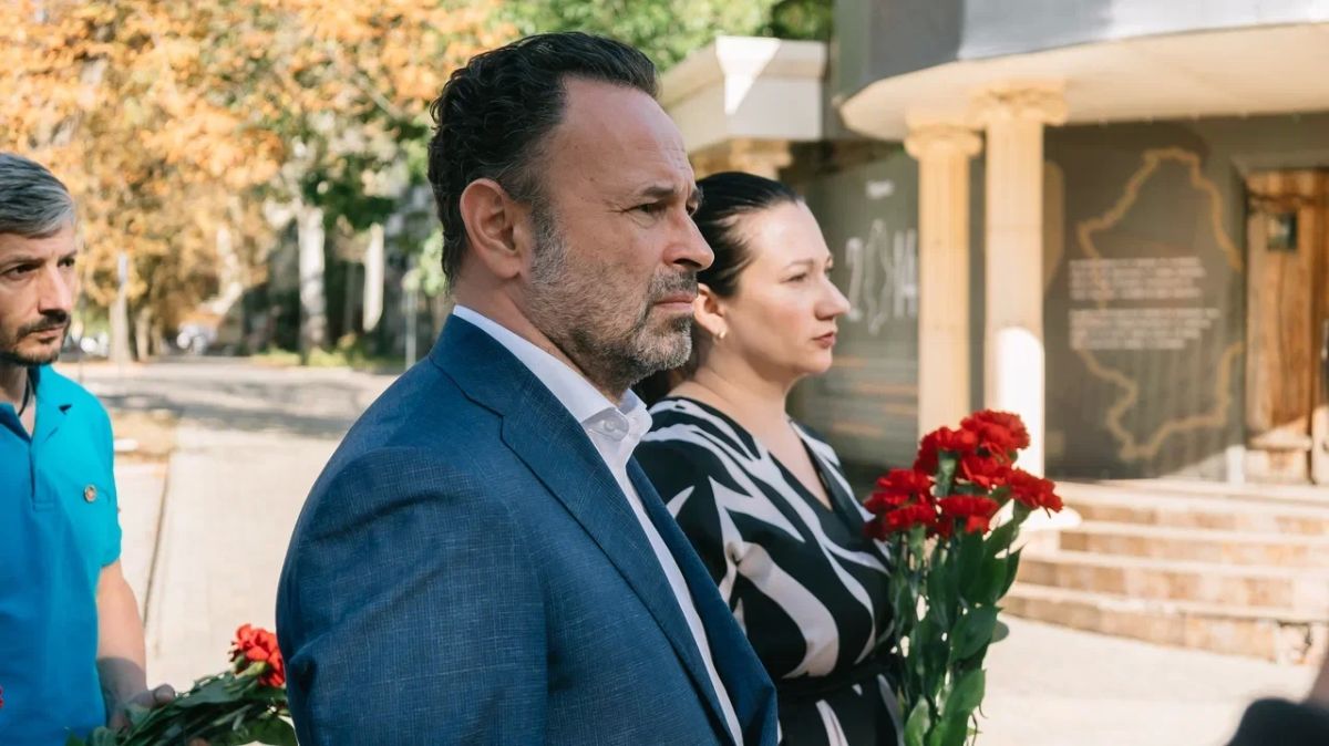 День памяти Александра Захарченко День памяти Александра Захарченко