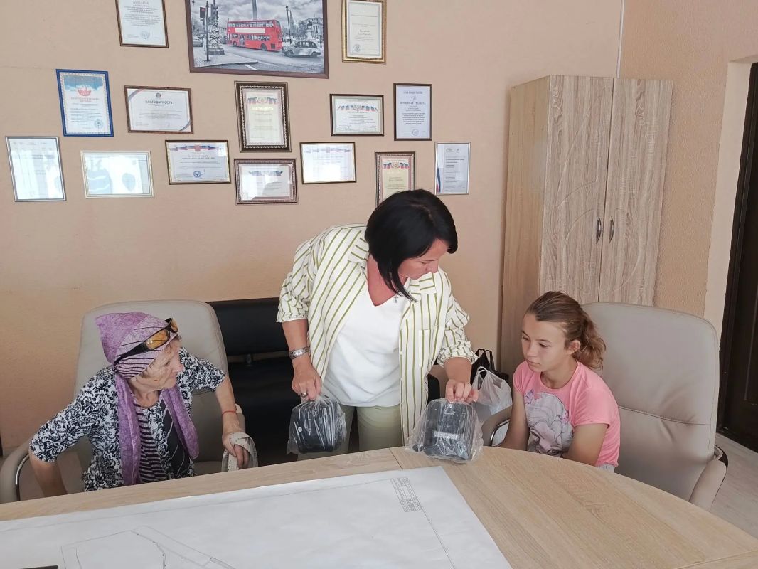 Продолжаем заботиться о семьях округа Продолжаем заботиться о семьях округа