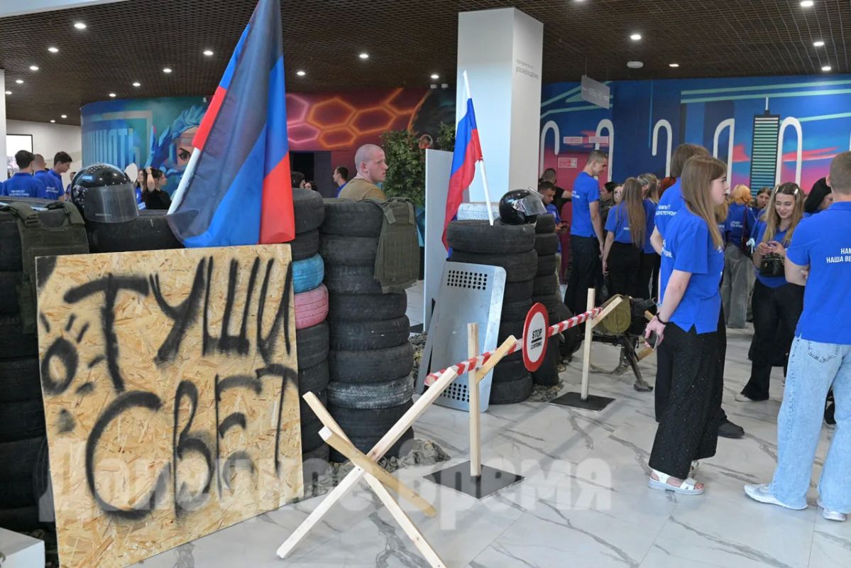 “Запомнился простым и обескураживающе откровенным”: в Донецке прошел фестиваль памяти Александра Захарченко “Запомнился простым и обескураживающе откровенным”: в Донецке прошел фестиваль памяти Александра Захарченко