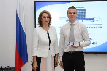 Лариса Толстыкина: В Донецком государственном университете прозвучала клятва первокурсников для 3500 человек