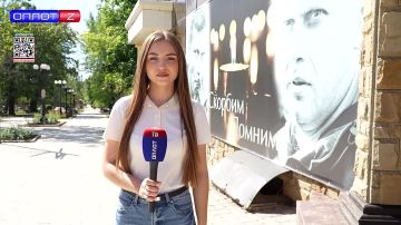 "Отец родной для всех": каким запомнили жители ДНР первого Главу Александра Захарченко?