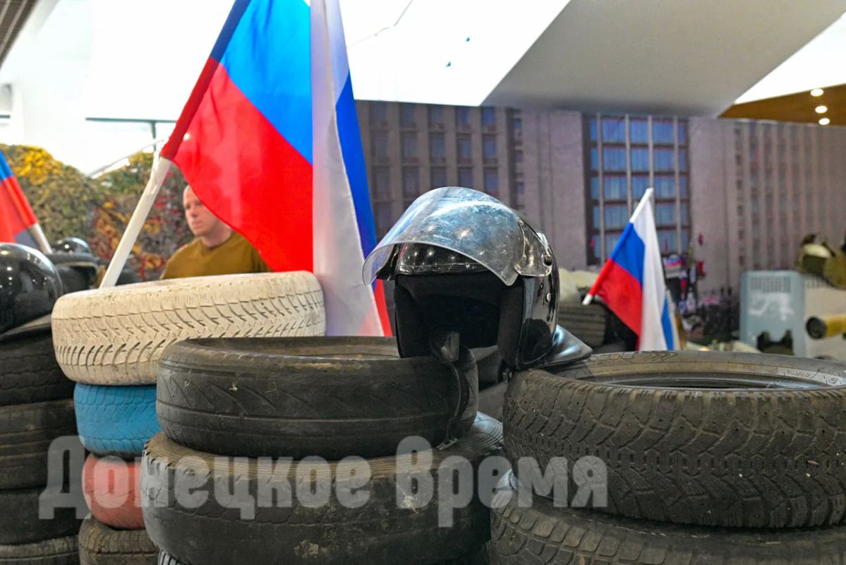 “Запомнился простым и обескураживающе откровенным”: в Донецке прошел фестиваль памяти Александра Захарченко “Запомнился простым и обескураживающе откровенным”: в Донецке прошел фестиваль памяти Александра Захарченко