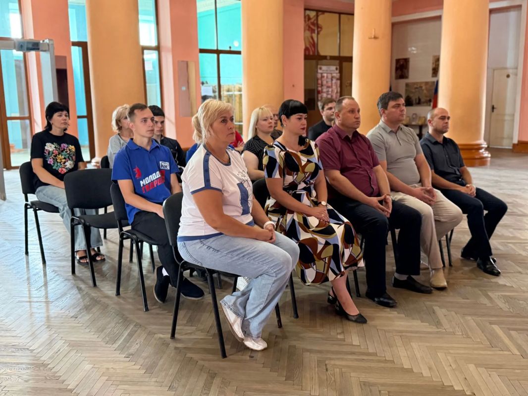 Помним. Чтим. Передаём память поколениям Помним. Чтим. Передаём память поколениям