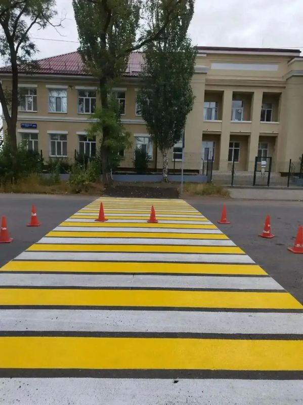 Мариупольские коммунальщики рассказали о работе, проделанной за выходные дни Мариупольские коммунальщики рассказали о работе, проделанной за выходные дни