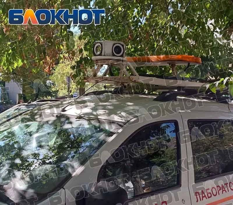 На дорогах Донецка замечен панорамомобиль, который снимает улицы На дорогах Донецка замечен панорамомобиль, который снимает улицы