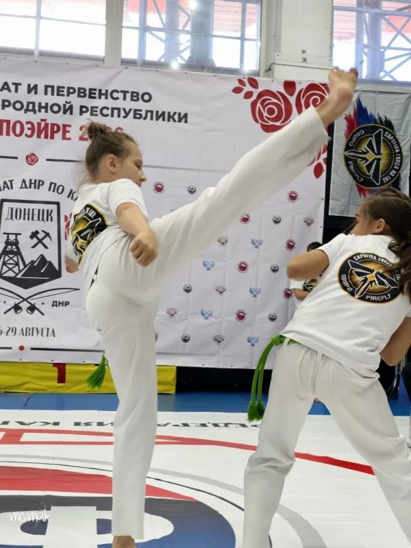 Сила духа и ритм капоэйры. На прошедших выходных состоялся Чемпионат ДНР по капоэйре Сила духа и ритм капоэйры. На прошедших выходных состоялся Чемпионат ДНР по капоэйре