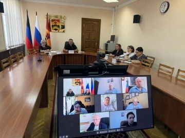 Александр Шатов: В Шахтерске провели заседание Штаба по вопросам охраны здоровья граждан