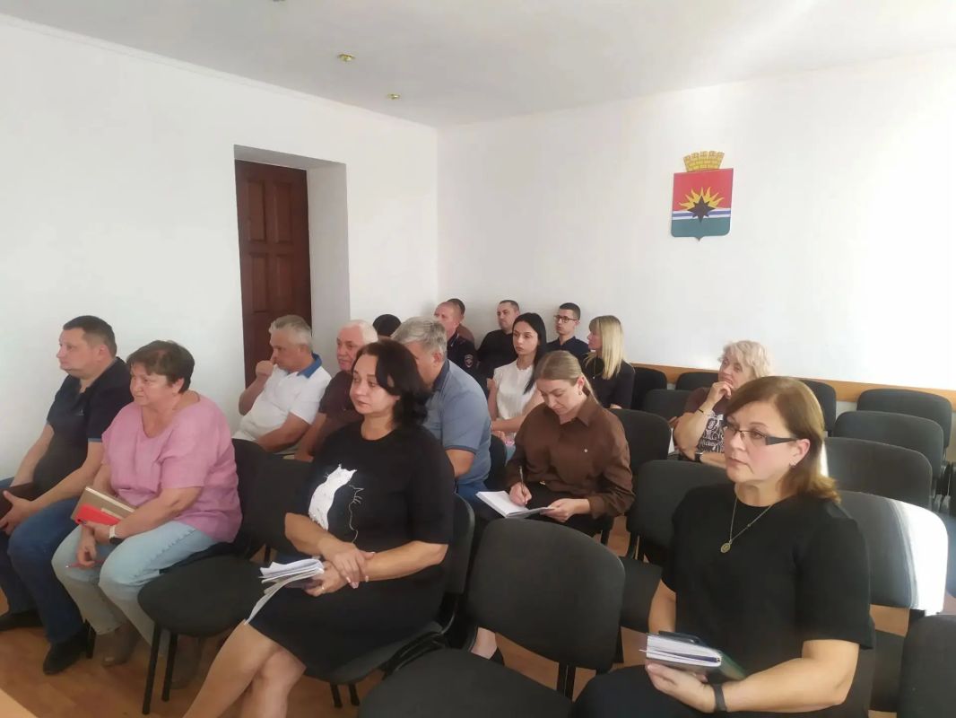 Состоялось заседание Городской комиссии по предупреждению и ликвидации чрезвычайных ситуаций и обеспечению пожарной безопасности муниципального образования городской округ Торез Донецкой Народной Республики Состоялось заседание Городской комиссии по предупреждению и ликвидации чрезвычайных ситуаций и обеспечению пожарной безопасности муниципального образования городской округ Торез Донецкой Народной Республики