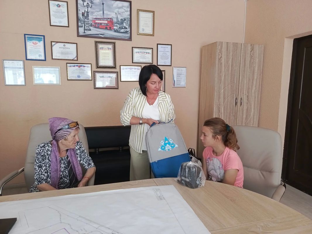 Продолжаем заботиться о семьях округа Продолжаем заботиться о семьях округа