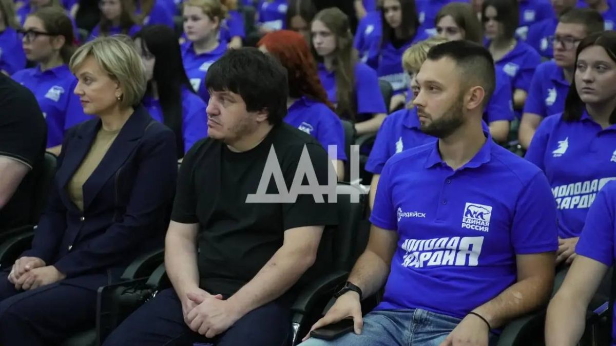 «Спасибо за все, Батя»: в ДНР прошел первый фестиваль памяти Захарченко «Спасибо за все, Батя»: в ДНР прошел первый фестиваль памяти Захарченко