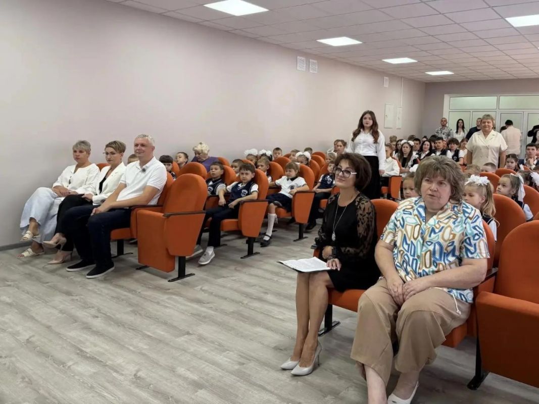 В Шахтерском округе стартовал новый 2026-2027 учебный год В Шахтерском округе стартовал новый 2026-2027 учебный год