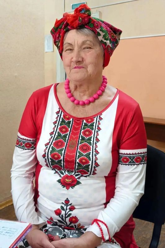 Музыкальная гостиная «Лейся, песня народная!»: сохранение культурной преемственности Музыкальная гостиная «Лейся, песня народная!»: сохранение культурной преемственности