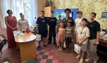АКЦИЯ «БЫТЬ РЯДОМ»: ПОДДЕРЖКА СЕМЕЙ ГЕРОЕВ В НОВОМ СВЕТЕ