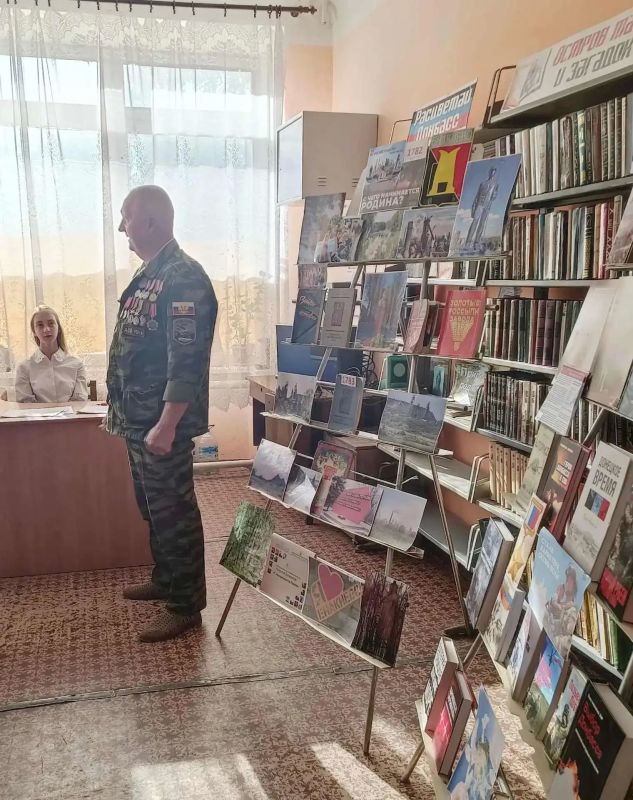 Патриотический час «Достойные потомки великой страны» Патриотический час «Достойные потомки великой страны»