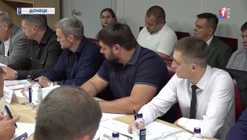 Тепло, дороги и соцобъекты: Хуснуллин и Пушилин обсудили готовность ДНР к осеннезимнему периоду